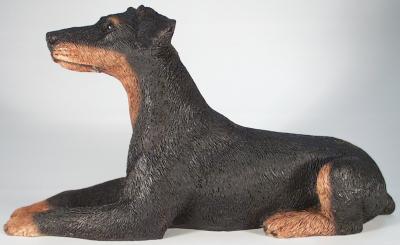 Dobermann-Figur